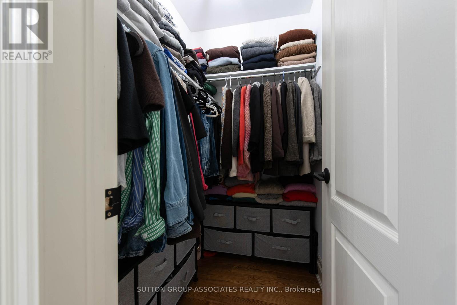 4 Coates Avenue, Toronto, Ontario  M6C 1K7 - Photo 22 - C12999678