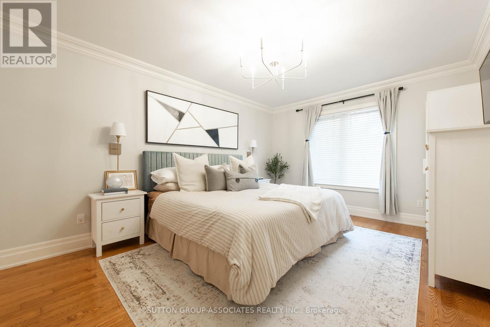 4 Coates Avenue, Toronto, Ontario  M6C 1K7 - Photo 23 - C12999678