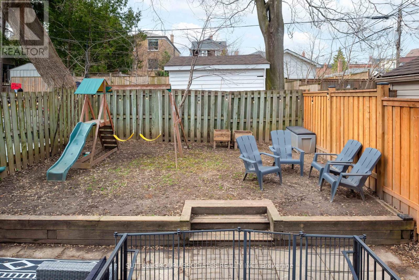 4 Coates Avenue, Toronto, Ontario  M6C 1K7 - Photo 43 - C12999678