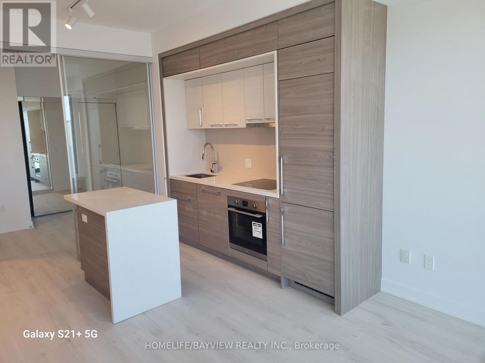 3109 - 29 Green Trail Court, Toronto, Ontario  M2K 0J9 - Photo 2 - C12999680