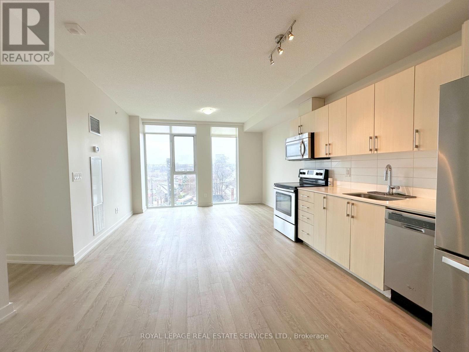 504 - 763 Woodbine Avenue, Toronto, Ontario  M4E 2J4 - Photo 2 - E12999684