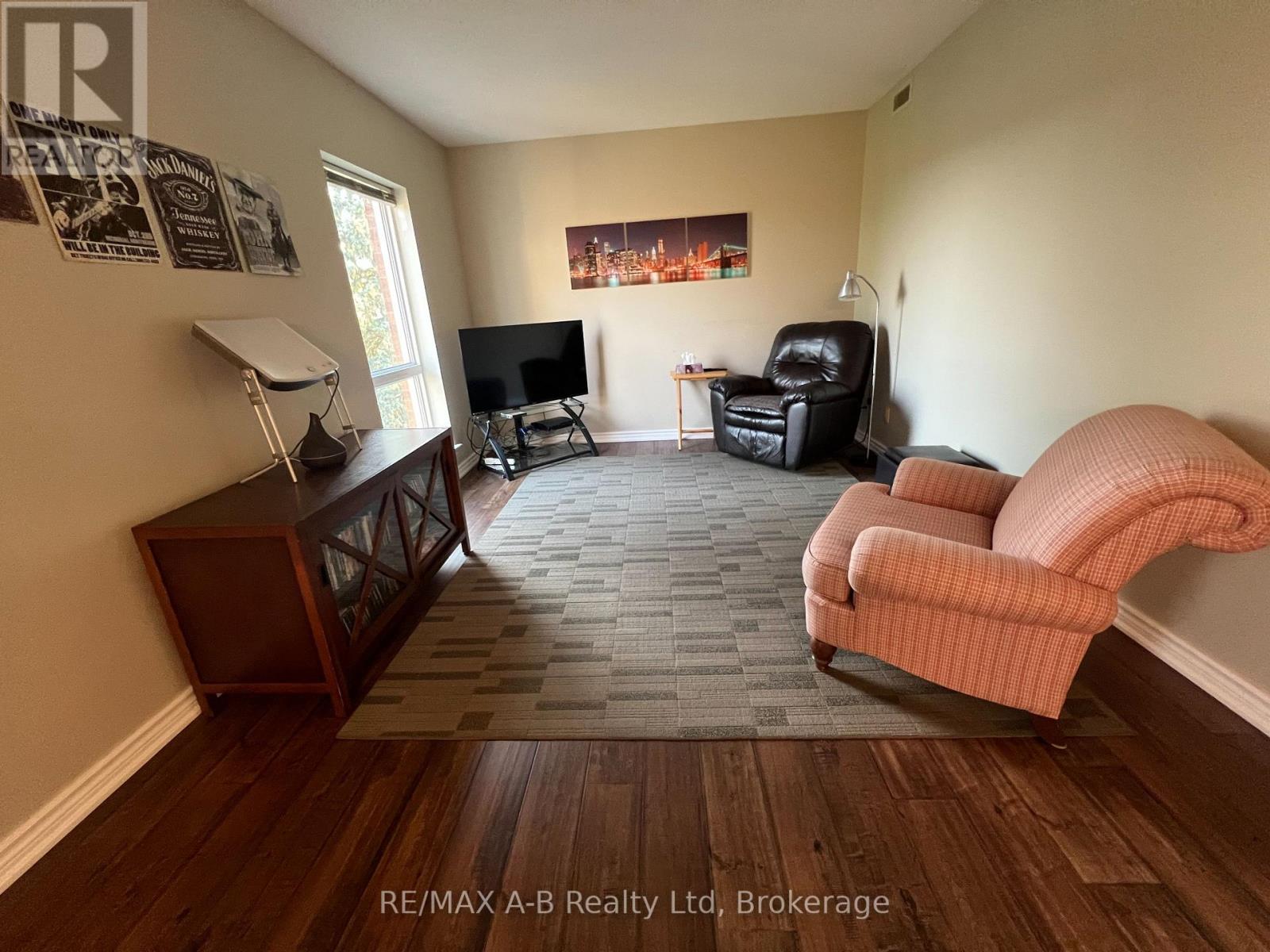 308 - 199 Hope Street E, East Zorra-Tavistock, Ontario  N0B 2R0 - Photo 12 - X12999686