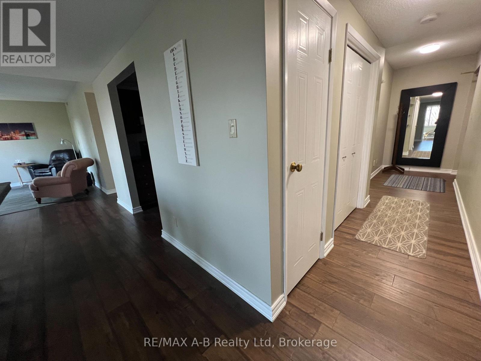 308 - 199 Hope Street E, East Zorra-Tavistock, Ontario  N0B 2R0 - Photo 4 - X12999686