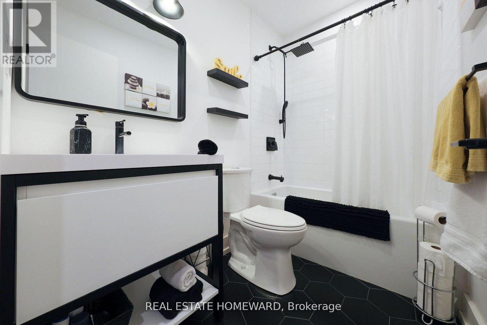 3763 Fairway Road, Innisfil, Ontario  L9S 2L4 - Photo 27 - N12999654