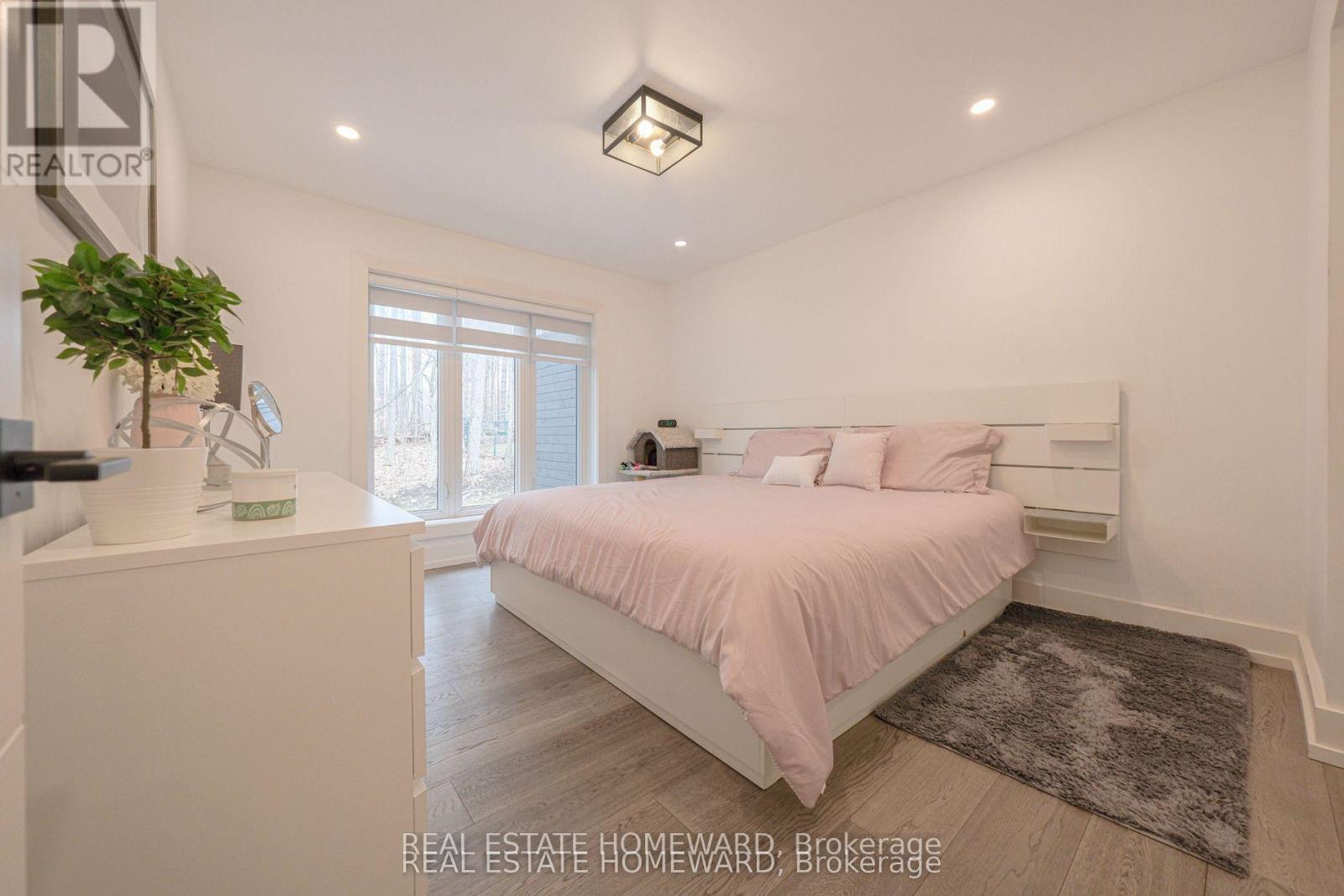 3763 Fairway Road, Innisfil, Ontario  L9S 2L4 - Photo 28 - N12999654