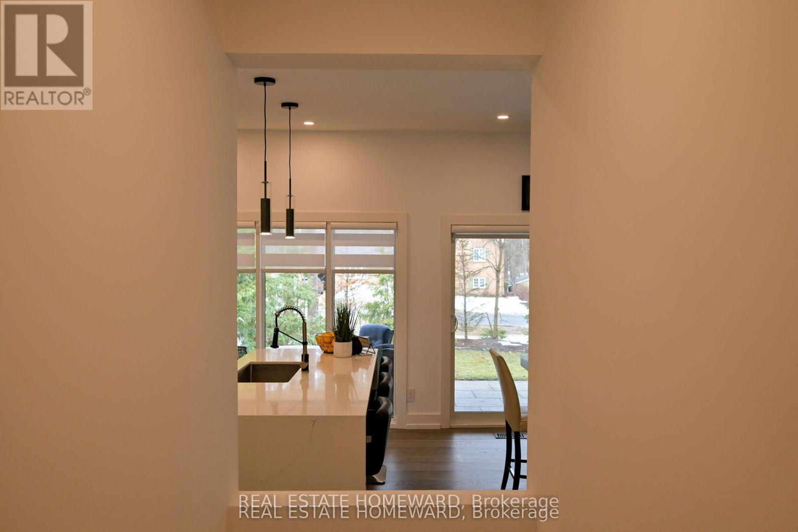 3763 Fairway Road, Innisfil, Ontario  L9S 2L4 - Photo 32 - N12999654