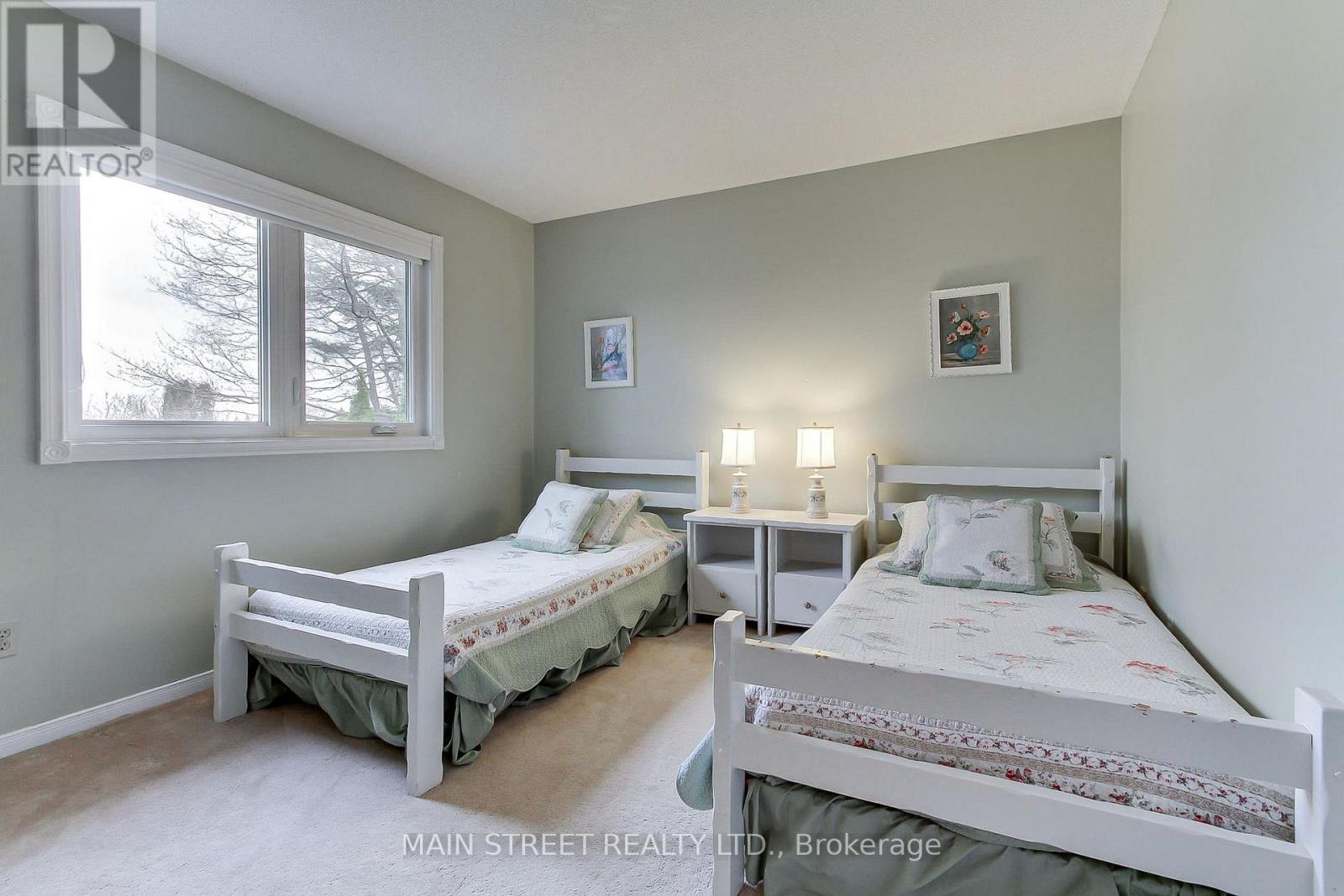 21 Chadburn Crescent, Aurora, Ontario  L4G 4V6 - Photo 27 - N12999666