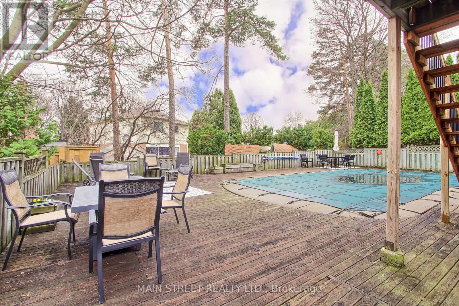 21 Chadburn Crescent, Aurora, Ontario  L4G 4V6 - Photo 35 - N12999666