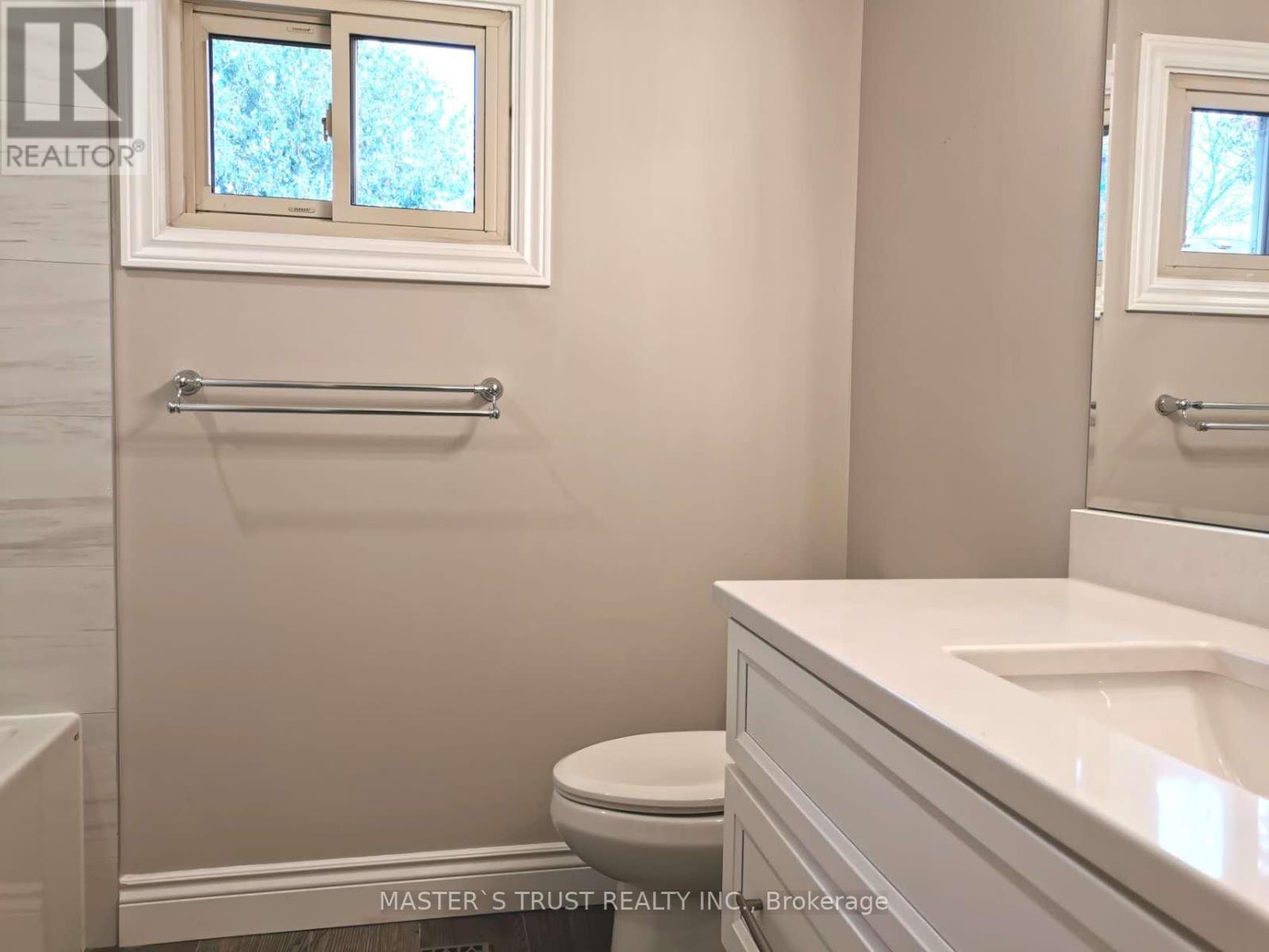 68 Lehman Crescent, Markham, Ontario  L3P 5W7 - Photo 25 - N12999692