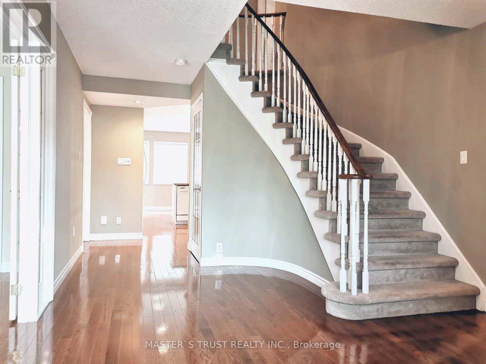 68 Lehman Crescent, Markham, Ontario  L3P 5W7 - Photo 7 - N12999692