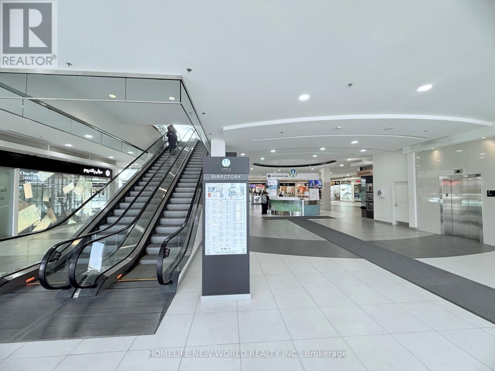 108 &109 - 7181 Yonge Street, Markham, Ontario  L3T 0C7 - Photo 17 - N12999698