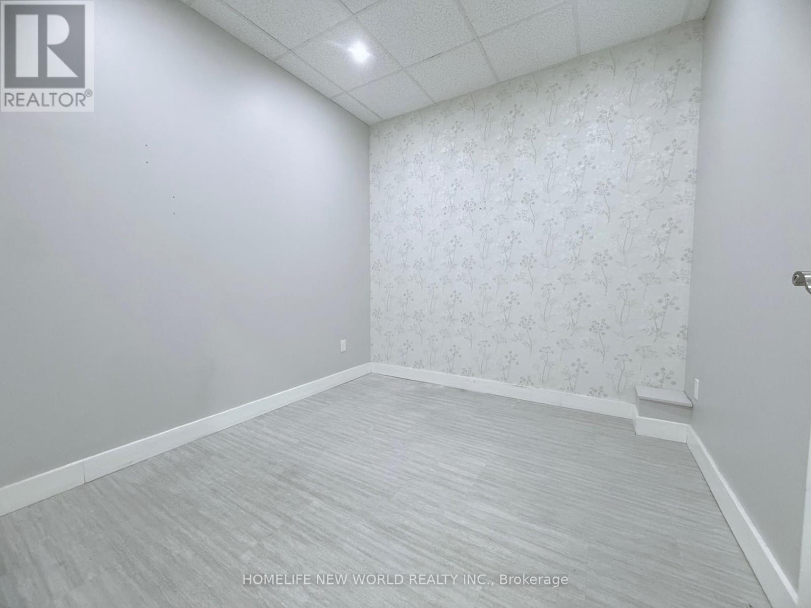 108 &109 - 7181 Yonge Street, Markham, Ontario  L3T 0C7 - Photo 9 - N12999698