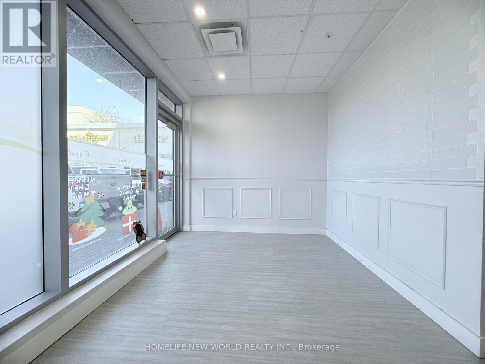 7 - 7181 Yonge Street, Markham, Ontario  L3T 0C7 - Photo 2 - N12999706