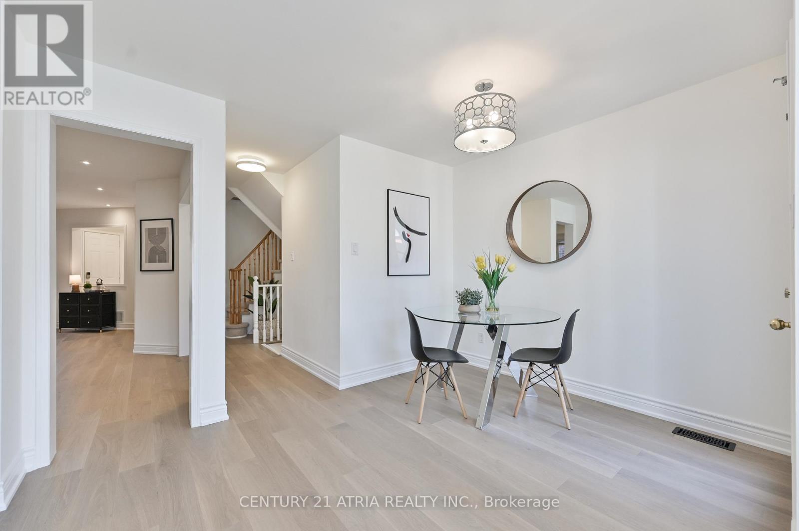 409 Heddle Crescent, Newmarket, Ontario  L3X 2J2 - Photo 16 - N12999732