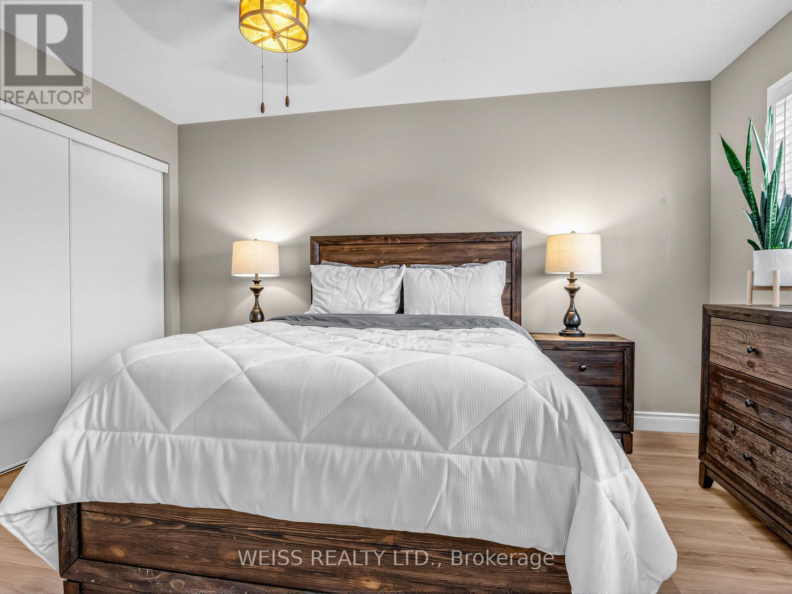 12 Sunset Place, Barrie, Ontario  L4N 0T7 - Photo 20 - S12999660