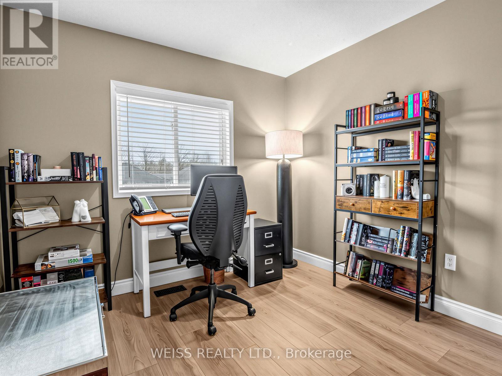 12 Sunset Place, Barrie, Ontario  L4N 0T7 - Photo 25 - S12999660