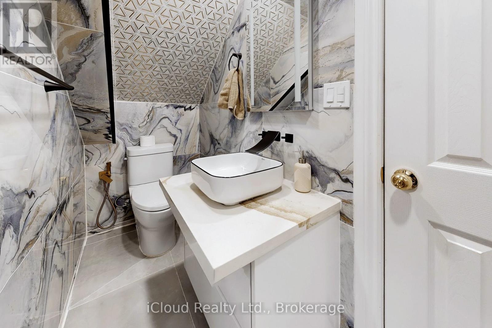 197 Mapleton Avenue, Barrie, Ontario  L4N 8T5 - Photo 19 - S12999714