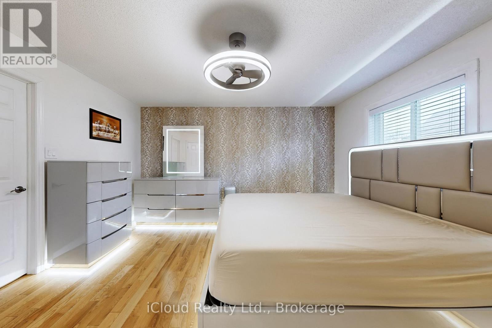 197 Mapleton Avenue, Barrie, Ontario  L4N 8T5 - Photo 8 - S12999714