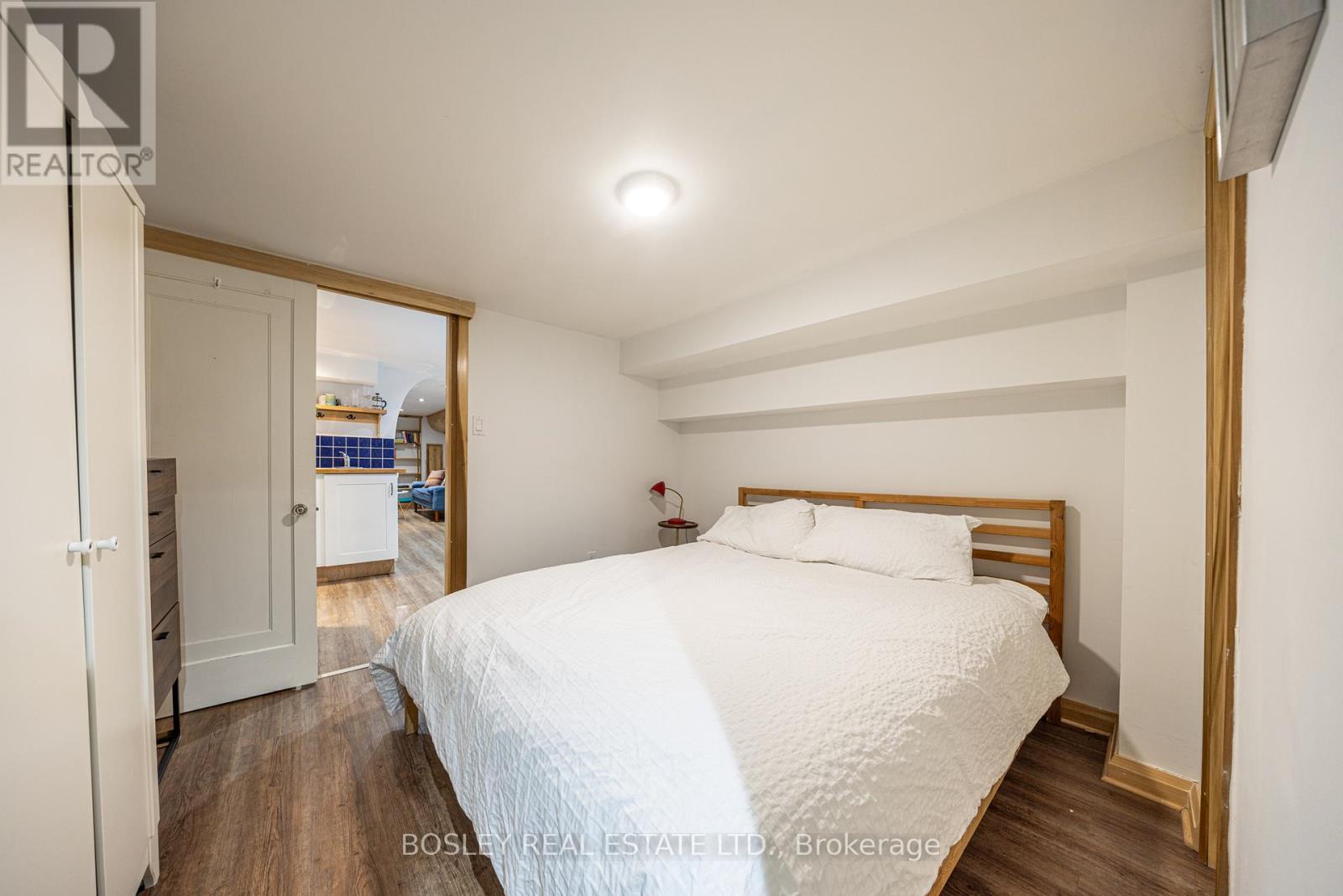 45 Greenlaw Avenue, Toronto, Ontario  M6H 3V7 - Photo 33 - W12999670