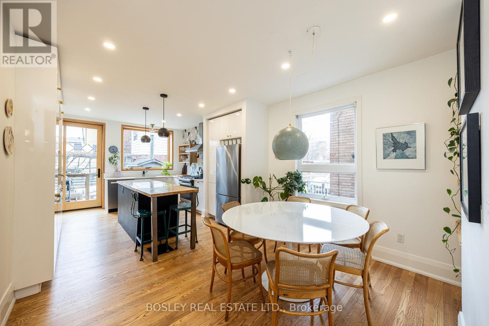 45 Greenlaw Avenue, Toronto, Ontario  M6H 3V7 - Photo 5 - W12999670