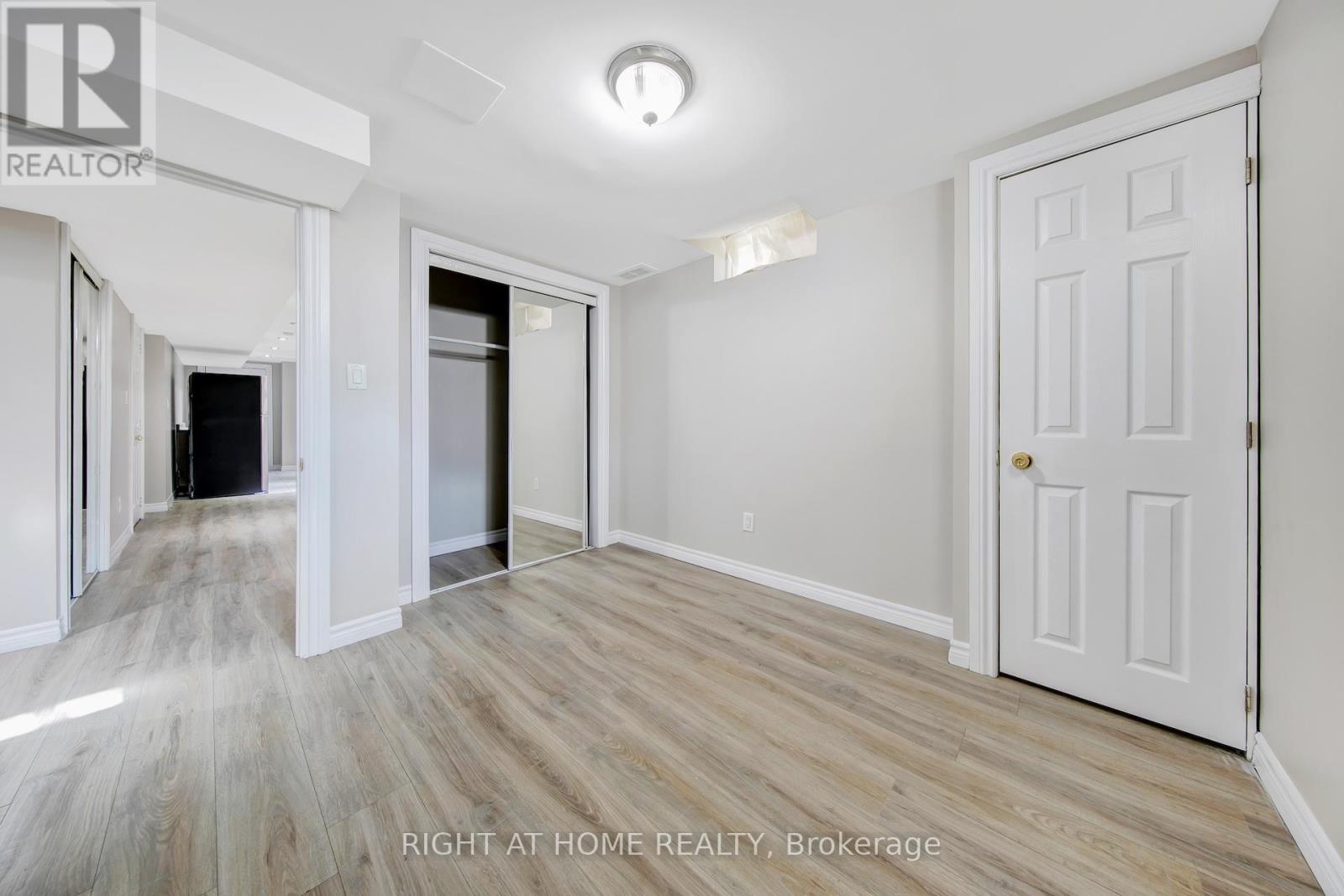 28 Cedarvalley Boulevard, Brampton, Ontario  L7A 2C2 - Photo 40 - W12999676