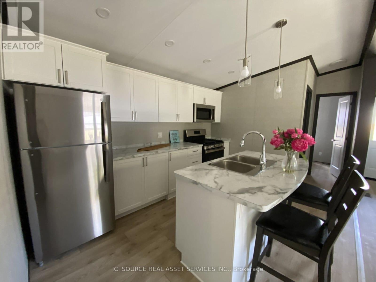 Lkr059 - 1047 Bonnie Lake Camp Road, Bracebridge, Ontario  P1L 1W9 - Photo 5 - X12999704