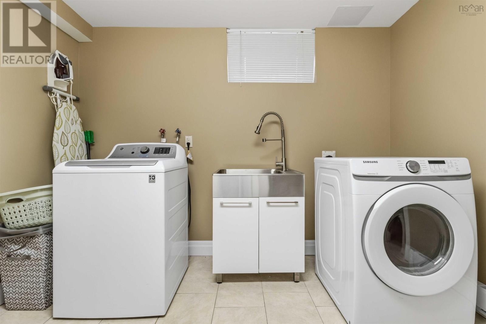 42 Lodge Drive, Halifax, Nova Scotia  B3M 2G7 - Photo 39 - 202600905