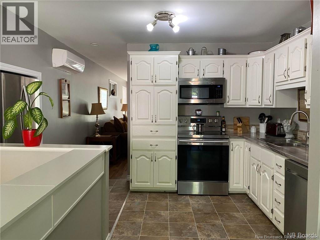 629 Old King George Hwy, Miramichi, New Brunswick  E1V 1K6 - Photo 4 - NB135125