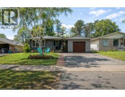 102 CENTURY HILL Drive, Kitchener, Ontario