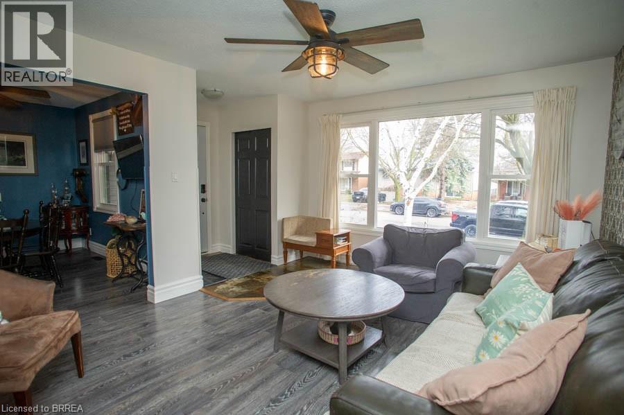 102 Century Hill Drive, Kitchener, Ontario  N2E 2H8 - Photo 5 - 40817435