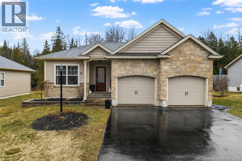 43 Bel-Air Avenue, Rothesay, New Brunswick  E2E 4Y1 - Photo 1 - NB135441