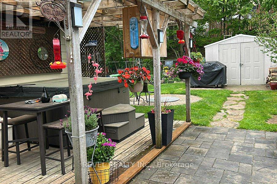 102 Century Hill Drive, Kitchener, Ontario N2E 2H8 - Photo 30 - X12996656