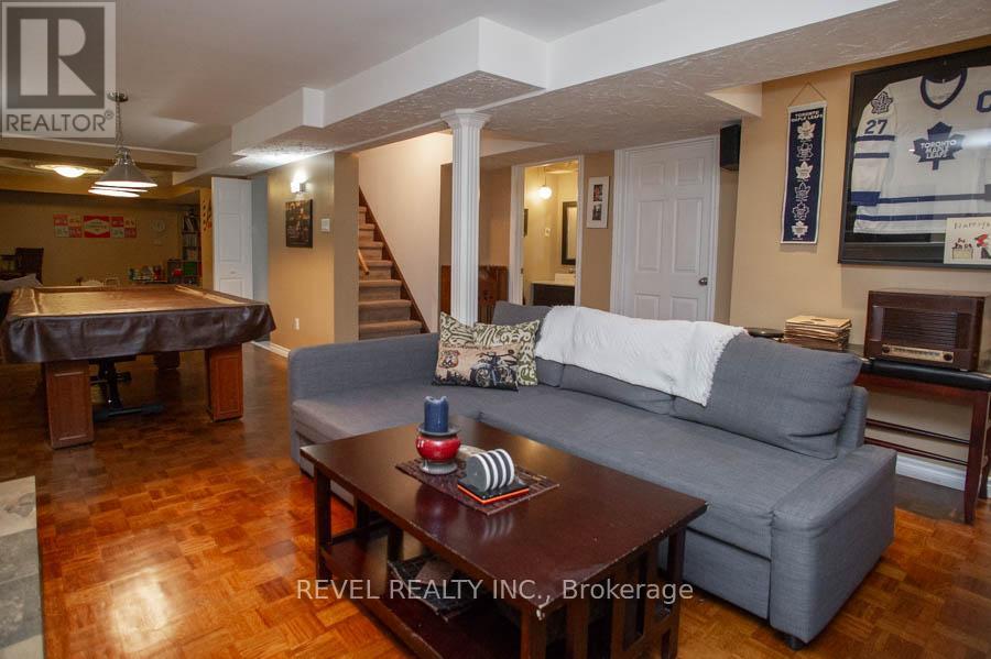 102 Century Hill Drive, Kitchener, Ontario N2E 2H8 - Photo 20 - X12996656