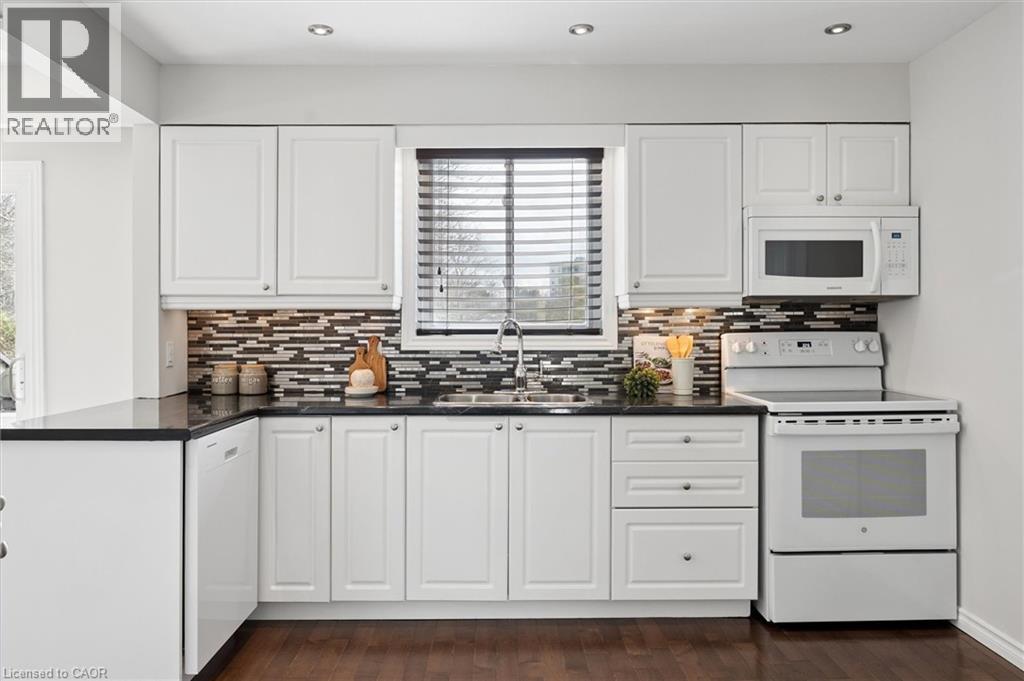 168 Green Valley Drive, Kitchener, Ontario N2P 1C4 - Photo 12 - 40818816