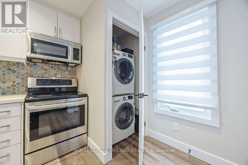 88 Briscoe Street E, London South, Ontario  N6C 1X2 - Photo 20 - X12999766