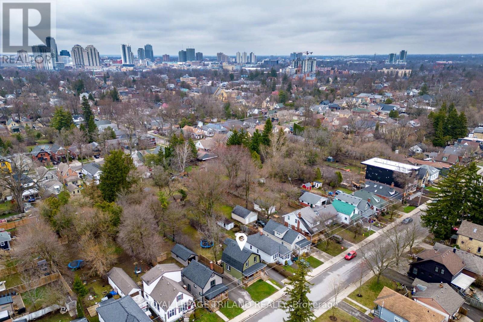 88 Briscoe Street E, London South, Ontario  N6C 1X2 - Photo 6 - X12999766