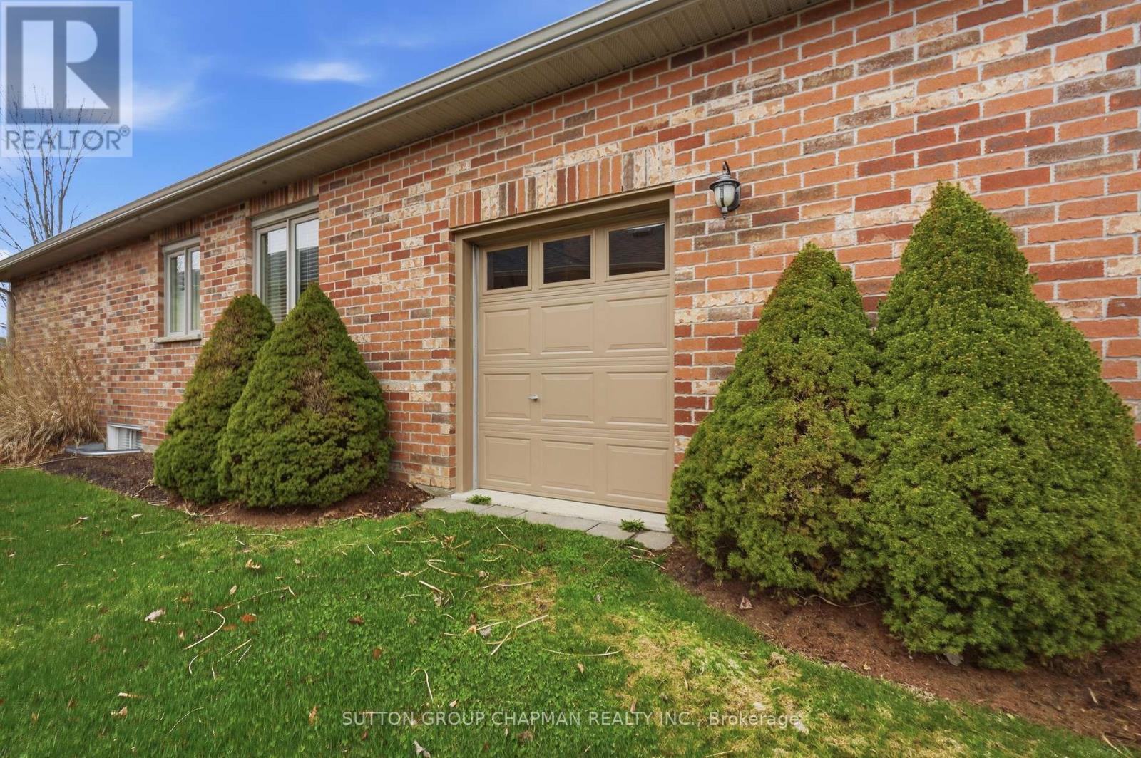 1255 Sandy Somerville Drive, London South, Ontario  N6K 5R2 - Photo 41 - X12999774