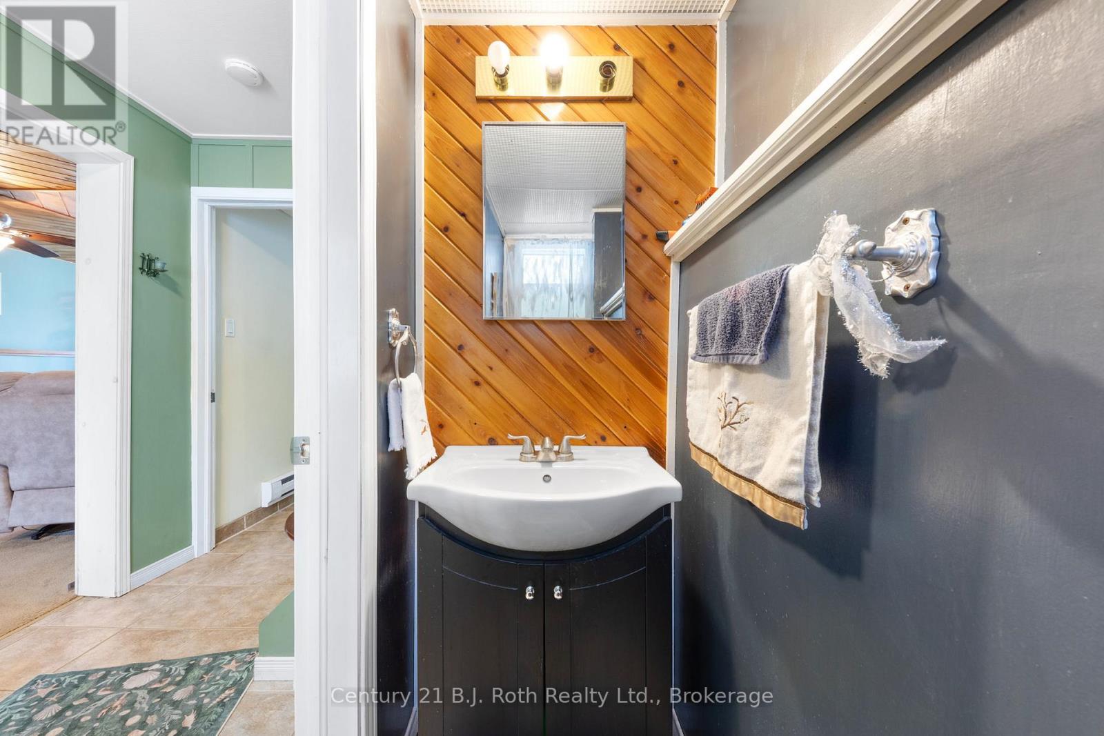 41 Brandy's Island Road, Georgian Bay, Ontario  L0K 1S0 - Photo 25 - X12722222