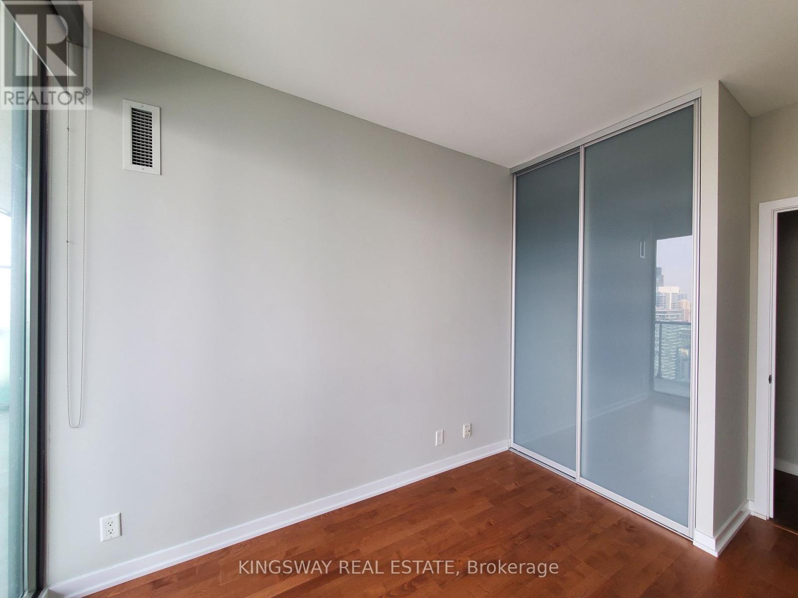 3403 - 33 Lombard Street, Toronto, Ontario  M5C 3H8 - Photo 13 - C12999772