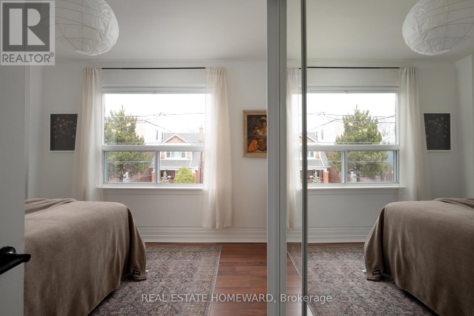 146 Gledhill Avenue, Toronto, Ontario  M4C 5L1 - Photo 21 - E12999736