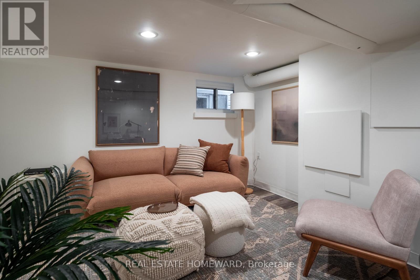 146 Gledhill Avenue, Toronto, Ontario  M4C 5L1 - Photo 28 - E12999736