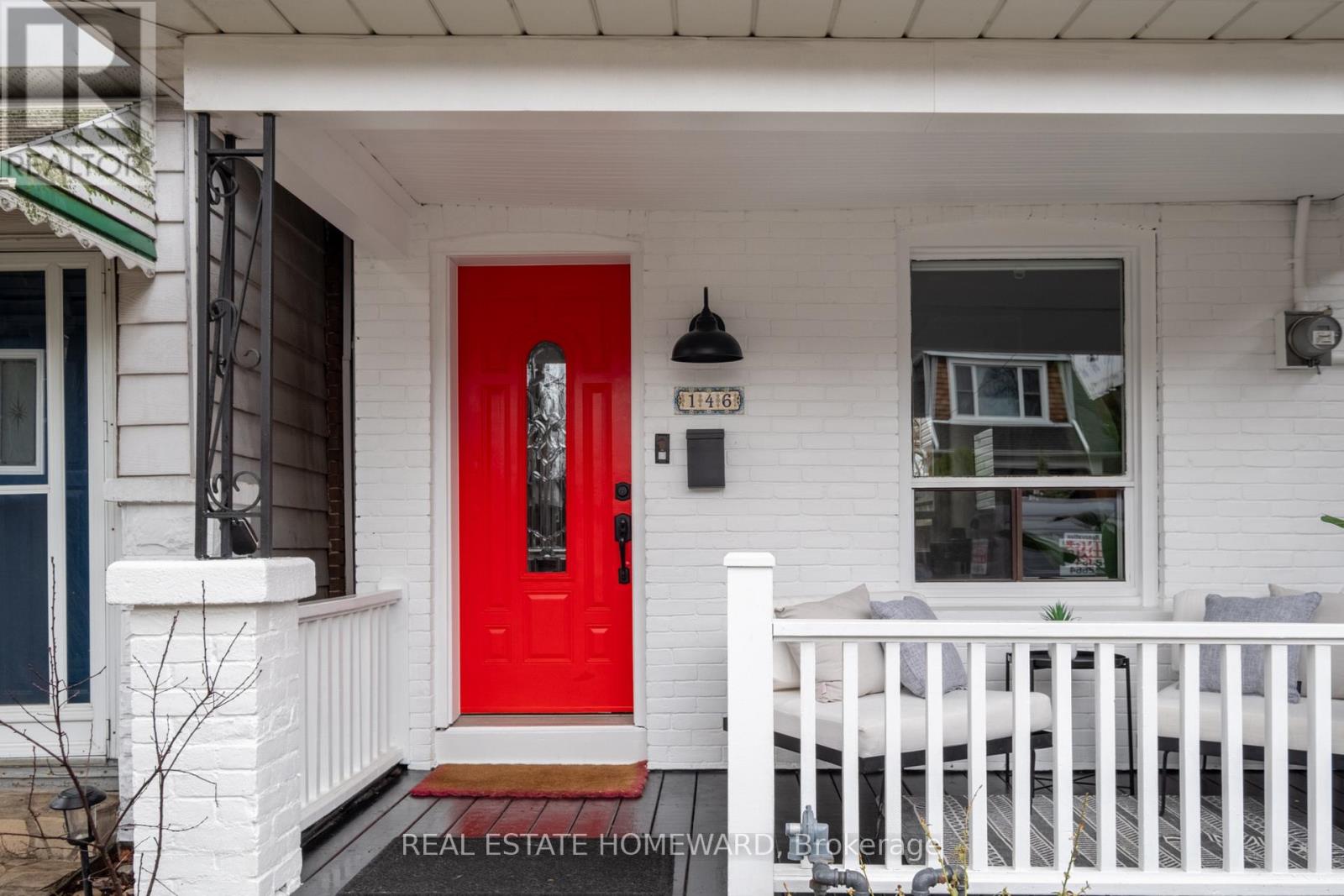 146 Gledhill Avenue, Toronto, Ontario  M4C 5L1 - Photo 3 - E12999736