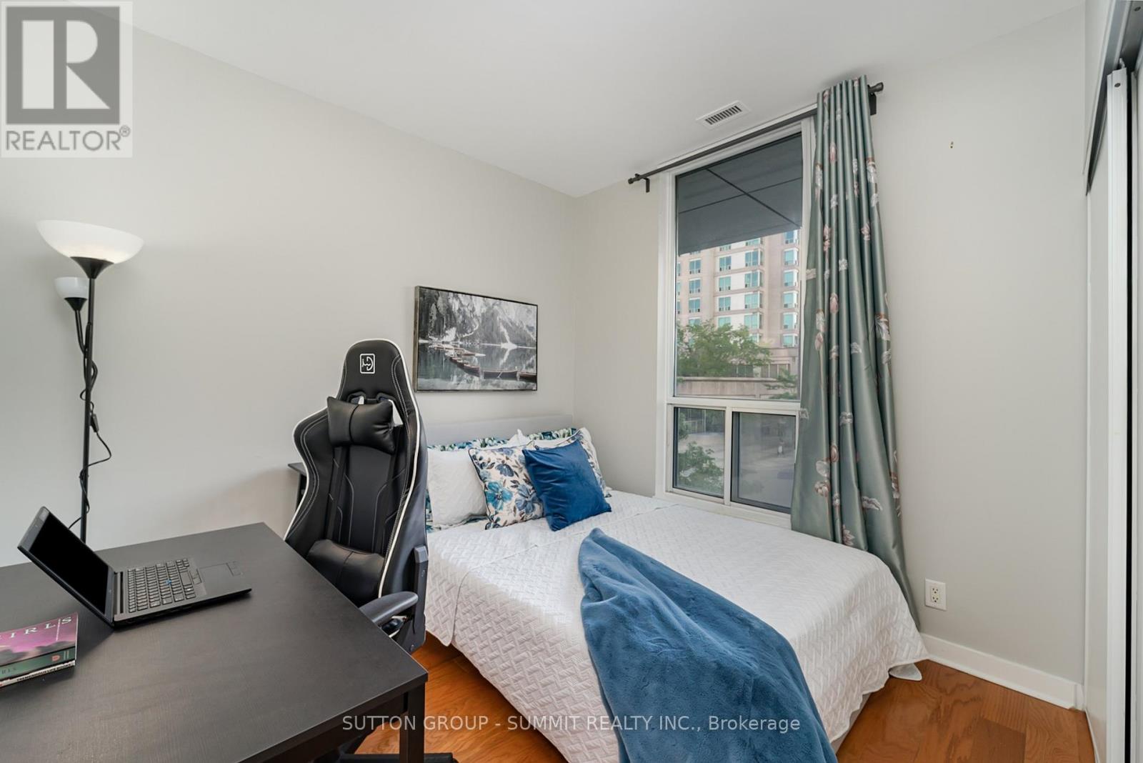 Th122 - 38 Lee Centre Drive, Toronto, Ontario  M1H 3J7 - Photo 12 - E12999744