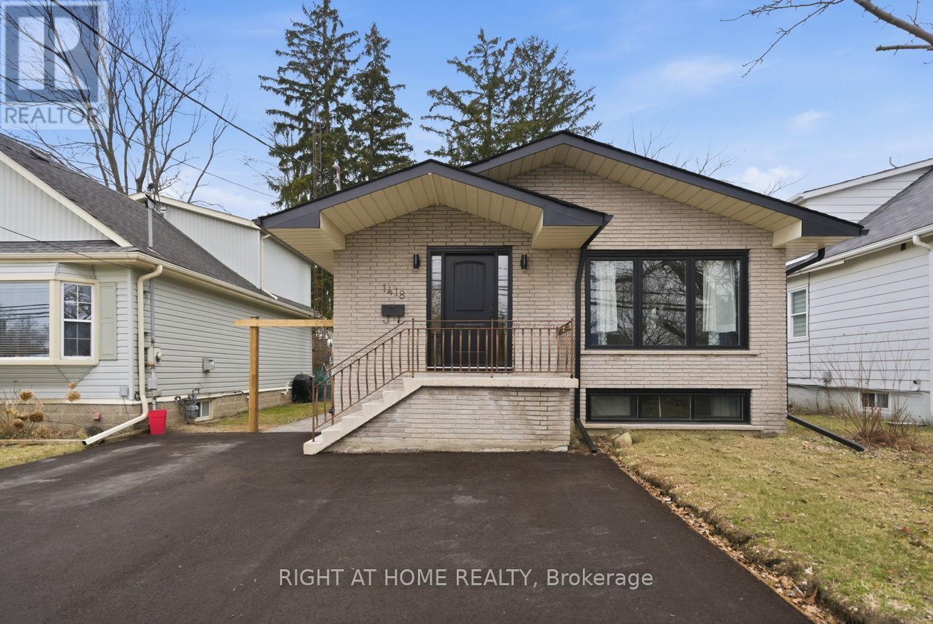 1418 SIMCOE STREET N, Oshawa, Ontario