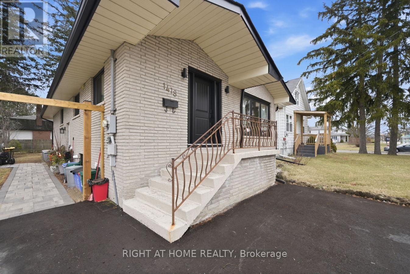 1418 Simcoe Street N, Oshawa, Ontario  L1G 4X6 - Photo 2 - E12999748