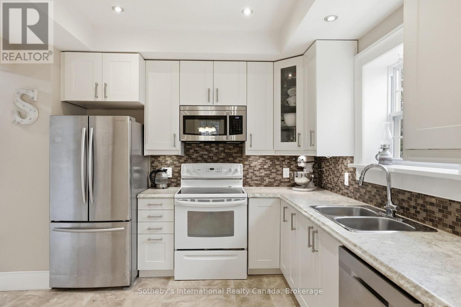 4195 County Road 124, Clearview, Ontario L0M 1P0 - Photo 11 - S12999758