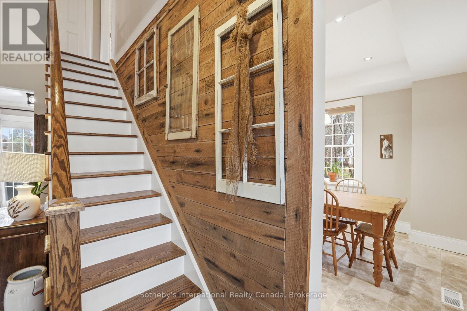 4195 County Road 124, Clearview, Ontario L0M 1P0 - Photo 6 - S12999758