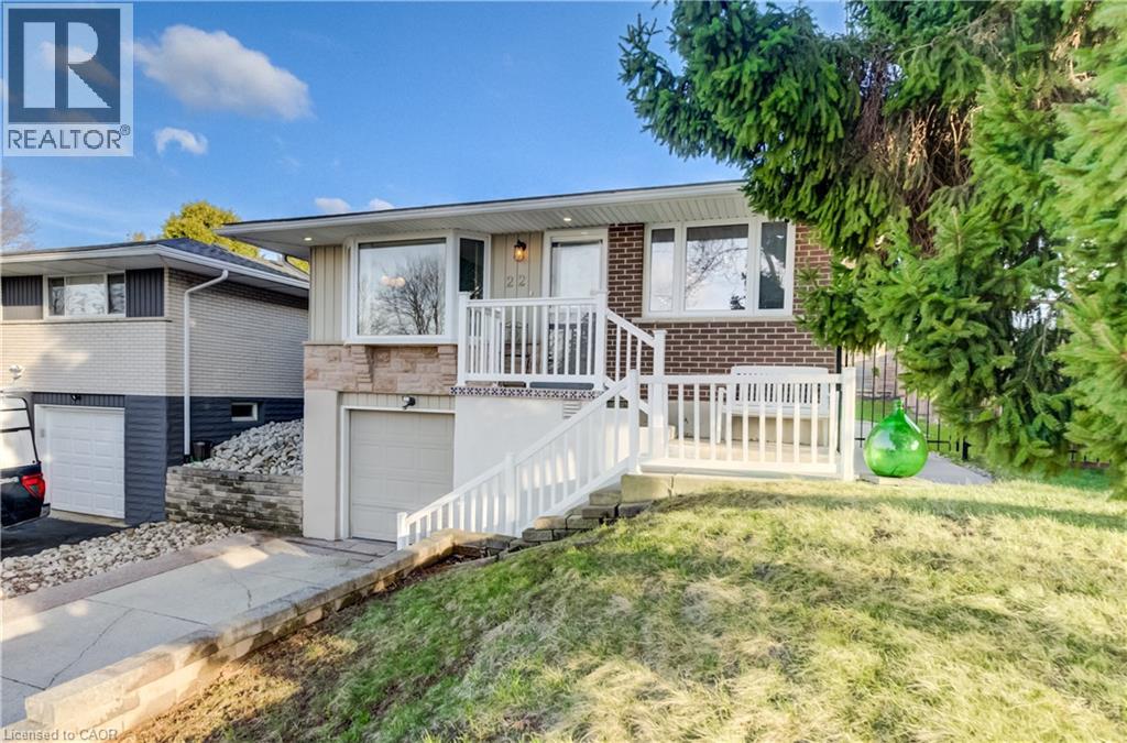 22 Duncairn Avenue, Kitchener, Ontario  N2M 4S4 - Photo 3 - 40819512