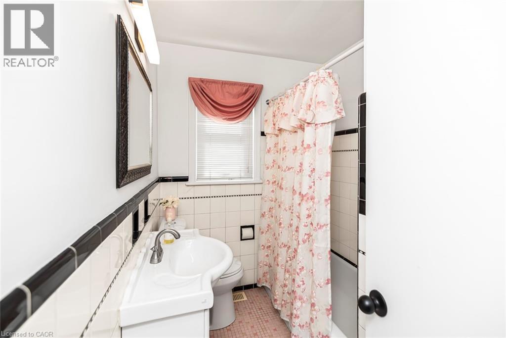 124 Broker Drive, Hamilton, Ontario  L8T 2B8 - Photo 16 - 40819085