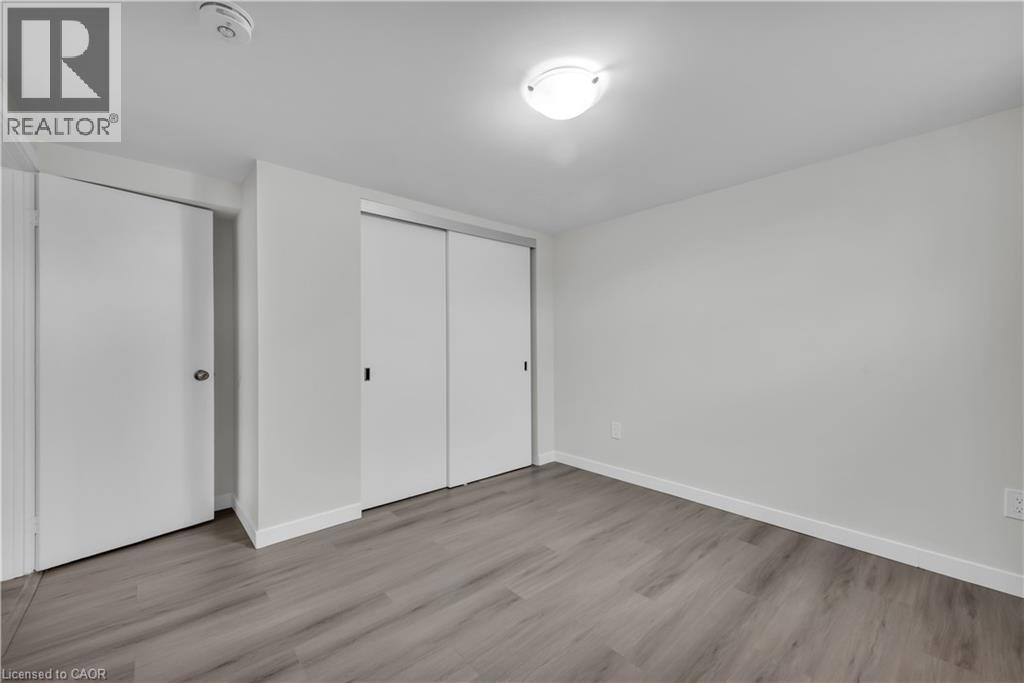 17 Victor Boulevard Unit# B, Hamilton, Ontario  L9A 2V3 - Photo 11 - 40820205